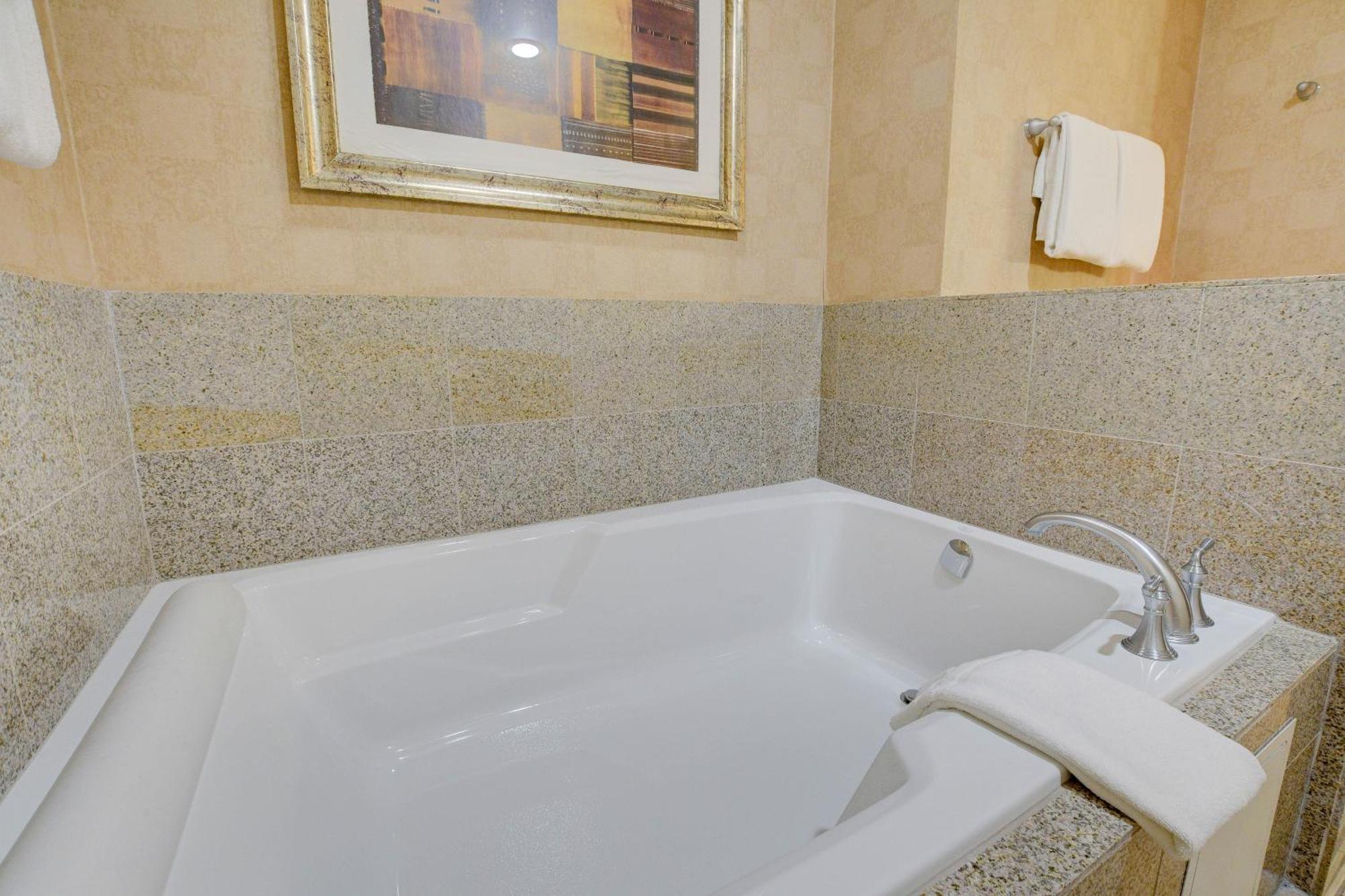 Princess Ii Platinum * Balcony Strip Views