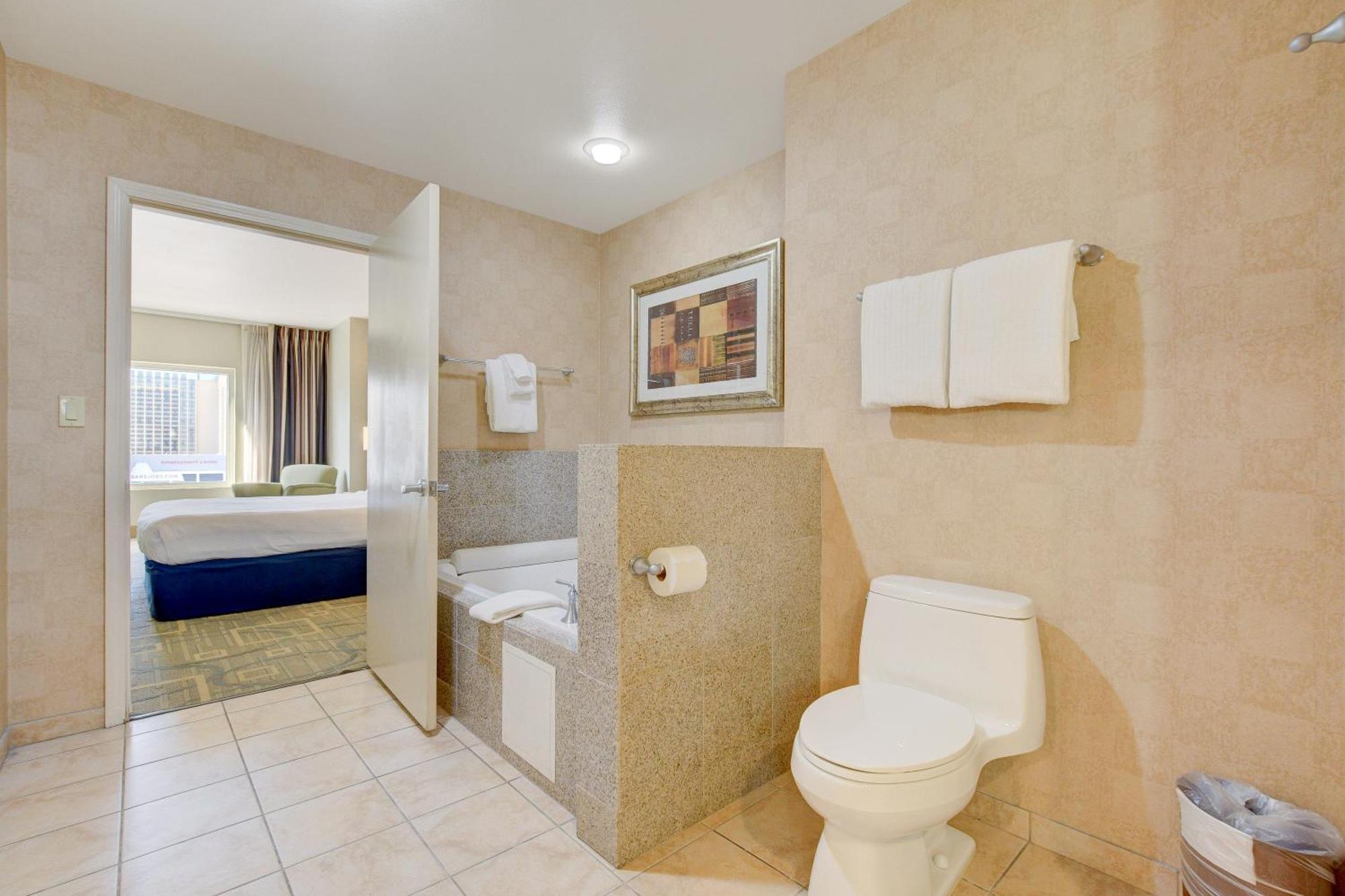 Aparthotel Princess Ii Platinum * Balcony Strip Views *