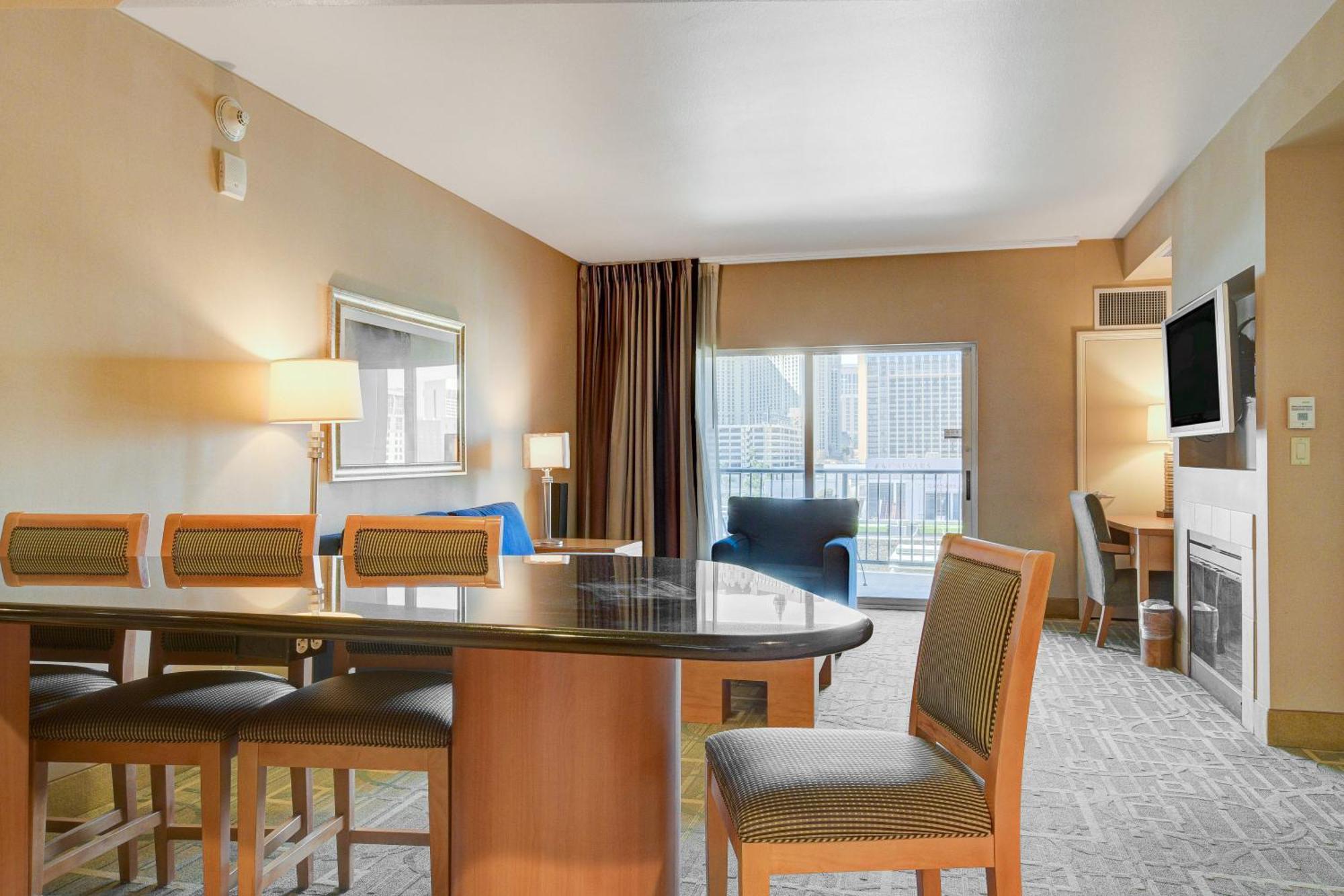 Princess Ii Platinum * Balcony Strip Views *
